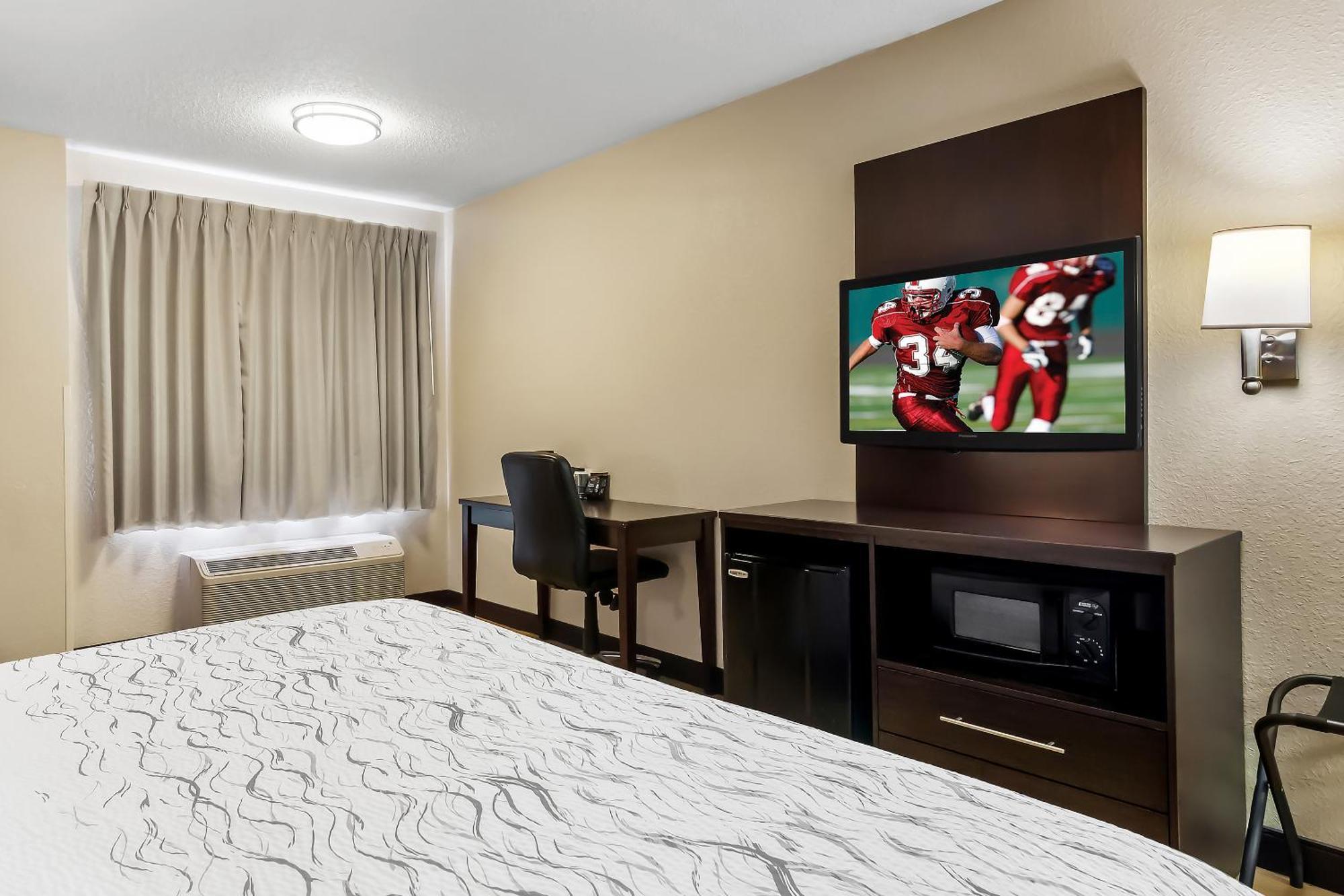 Red Roof Inn Plus+ Jacksonville - Southpoint Kültér fotó