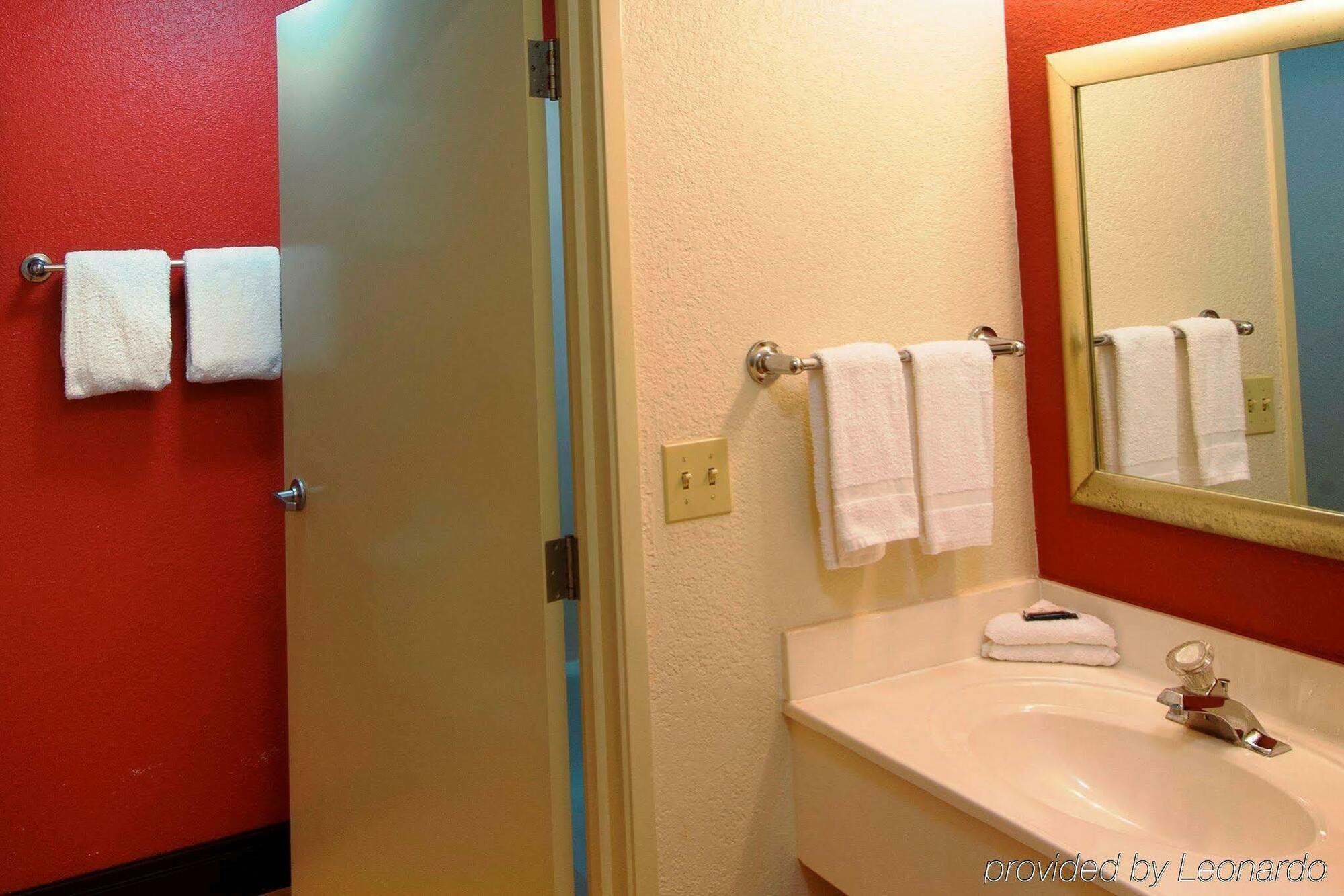 Red Roof Inn Plus+ Jacksonville - Southpoint Kültér fotó
