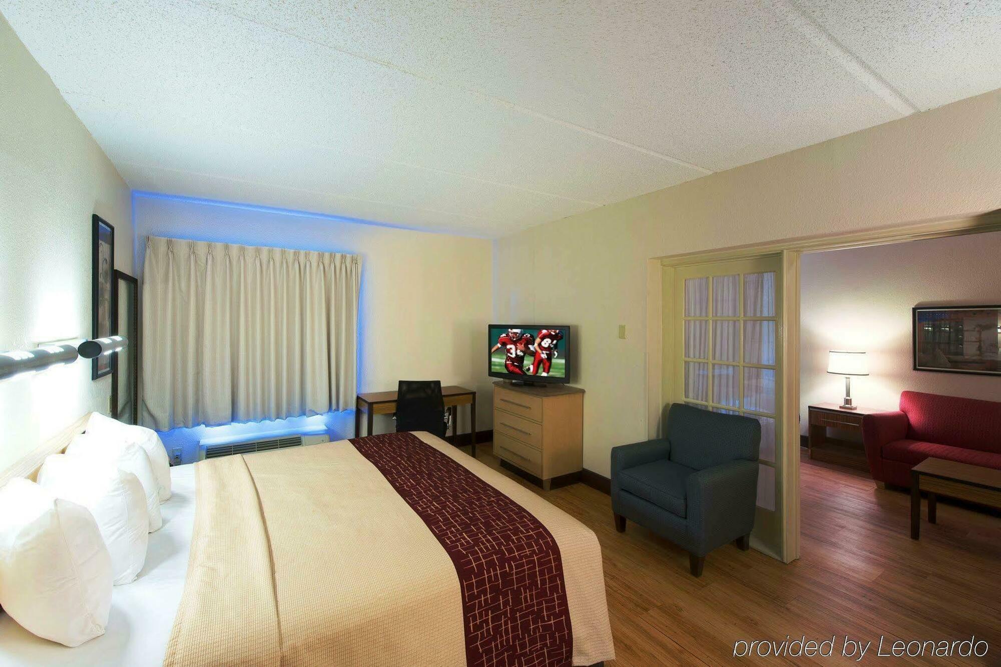 Red Roof Inn Plus+ Jacksonville - Southpoint Kültér fotó