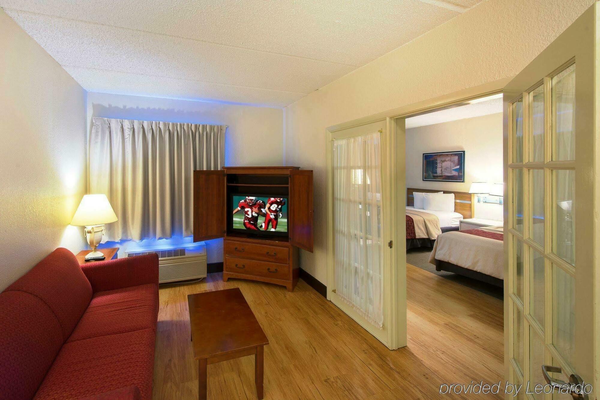 Red Roof Inn Plus+ Jacksonville - Southpoint Kültér fotó